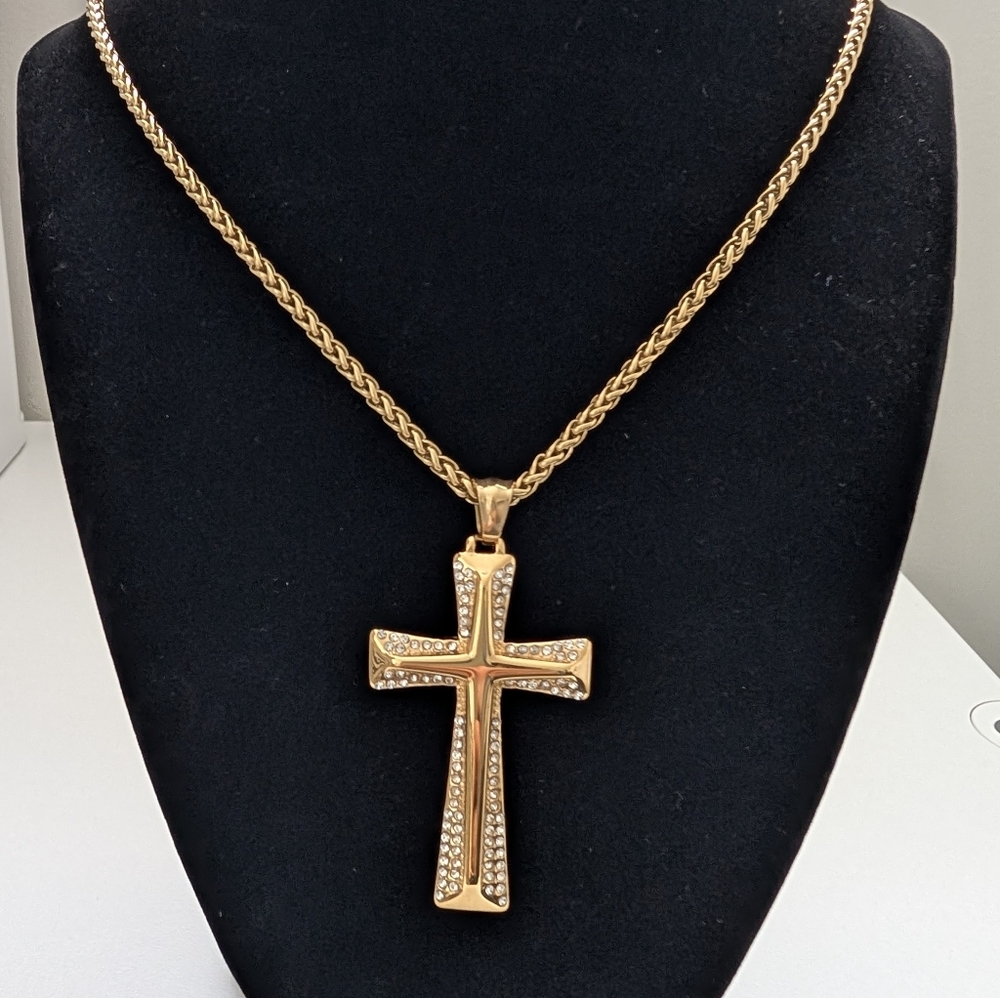 Beautiful Cross Necklace